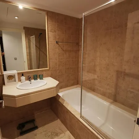 Appartement Coastal Golf & Family Retreat
