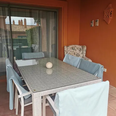 Coastal Golf & Family Retreat Appartement